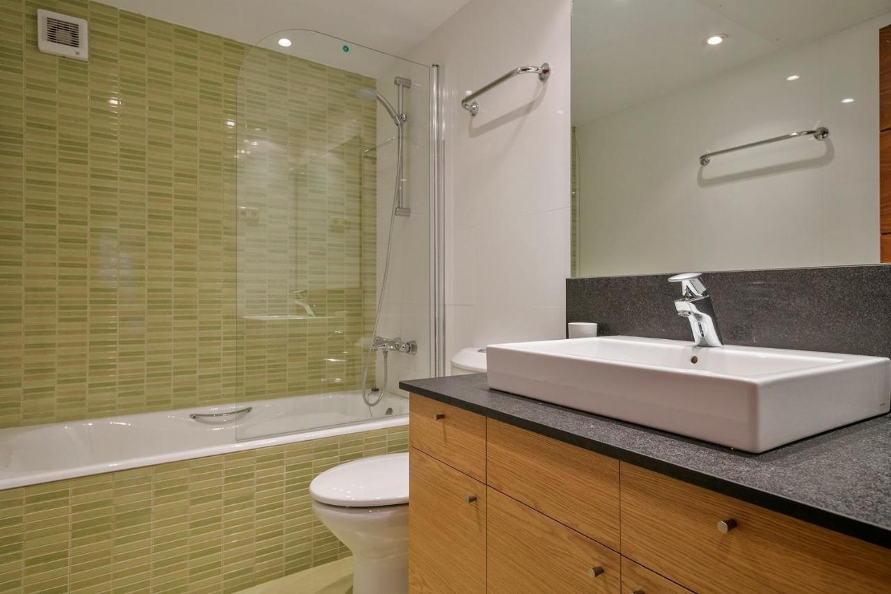 Luderna - Apartamento Con Terraza Barrados Vielha e Mijaran Exterior foto